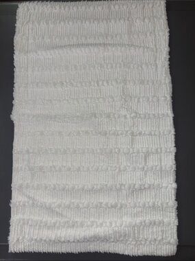 Indigo Loft- set of two King Size pillowcases/sham. White and furry with details